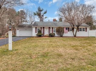 4 Murray Hill Rd, Chelmsford, MA 01824