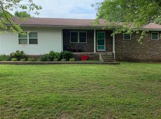 205 Pilot Hill Dr, Salem, AR 72576