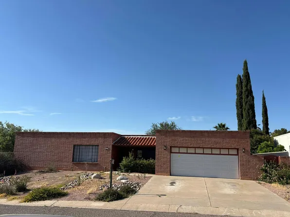 8250 E Oneida Pl, Tucson, AZ 85715