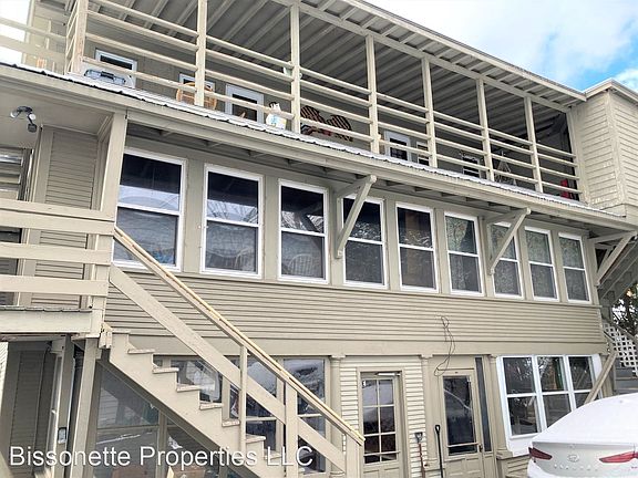 4th image of 360 S Winooski Ave #E