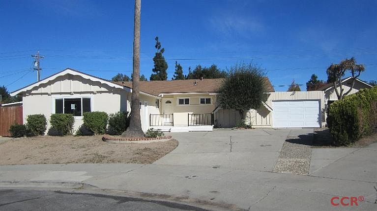 1st image of 597 Fairlane Pl