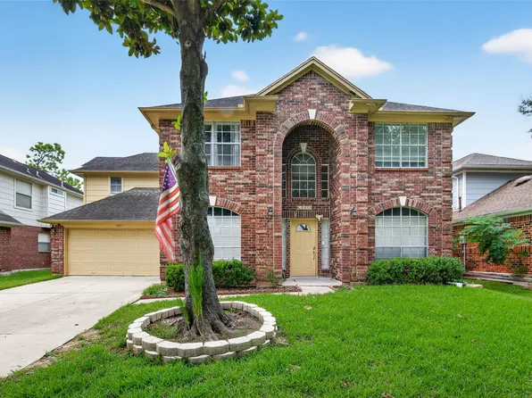6311 Drake Elm Dr, Sugar Land, TX 77479