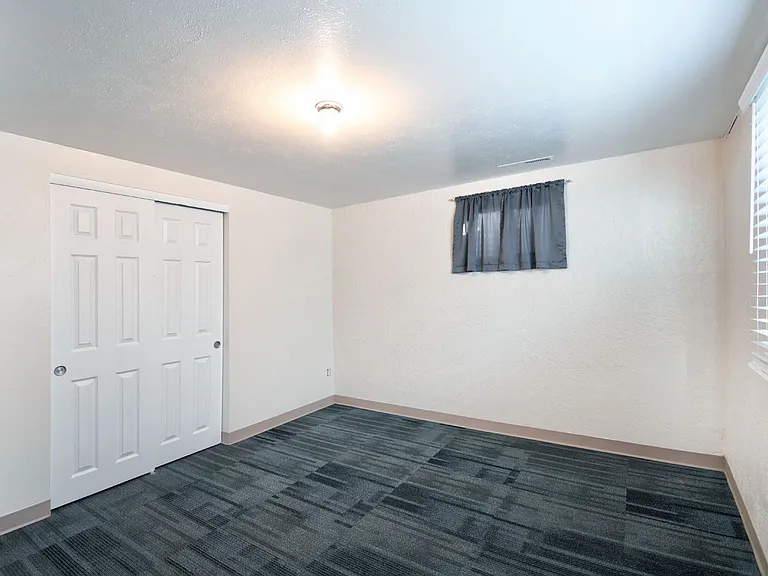 2740 El Capitan Dr — Photo 10