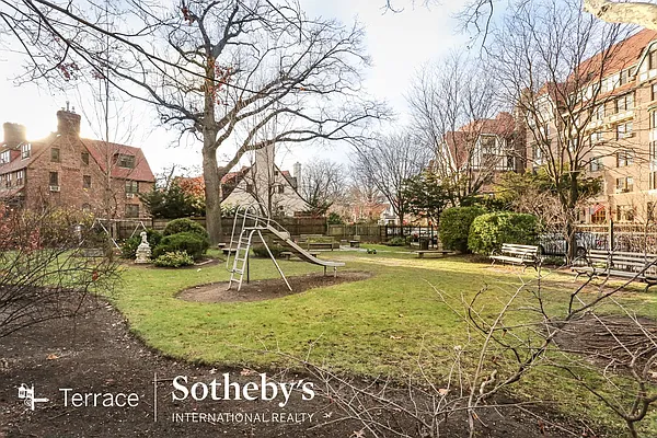 Sold by Terrace Sotheby's International Realty | media 15