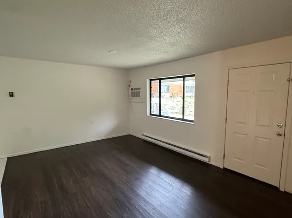 9 Dorothy Dr #16, Troy, MO 63379