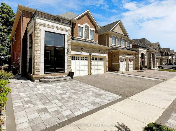47 Mohandas Dr, Markham, ON L3S 0E5