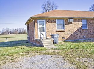 151 Airport Rd APT C, Clarksville, TN 37042