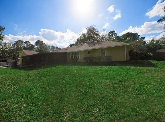 2nd image of 321 Kimberly Ct