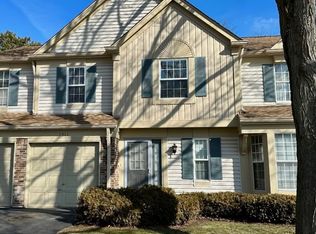 1511 Crab Tree Dr, Westmont, IL 60559