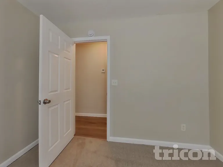 103 Fairfax Dr — Photo 11