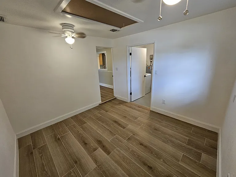 5350 Duncanwood Dr — Photo 6