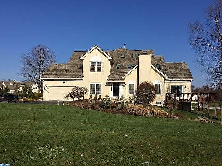 2nd image of 5 Chelsea Ct