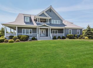 1655 Inlet Pond Rd, Greenport, NY 11944