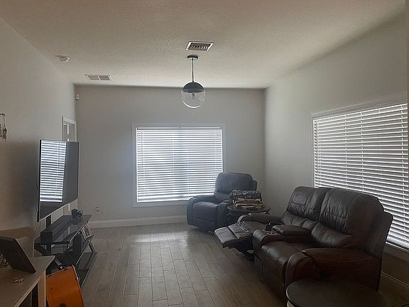 5th image of 20401 Harvest Oak Ct