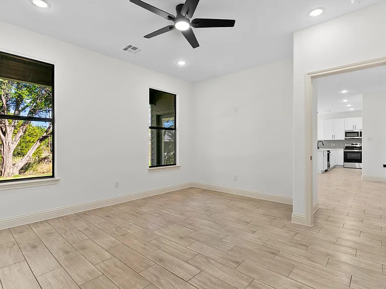 5105 Waterbury Ct — Photo 30