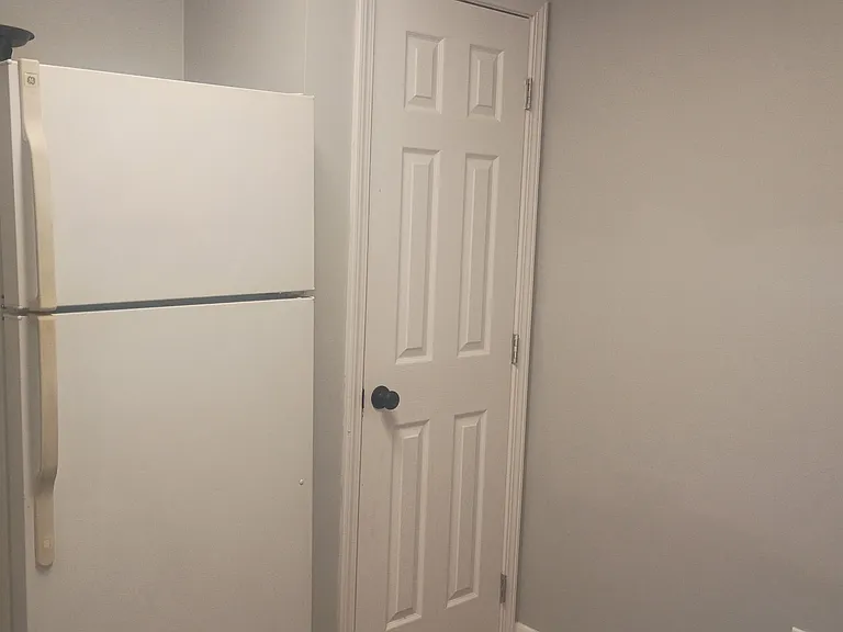 146 Blakemore Cir #4 — Photo 15