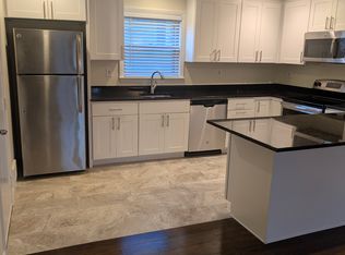 5 Edwards St APT 8, Beverly, MA 01915