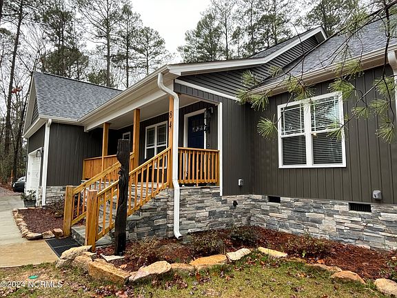 3rd image of 84 Willowwood Court