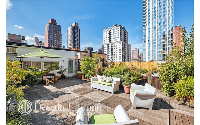 Sold by Douglas Elliman | media 1