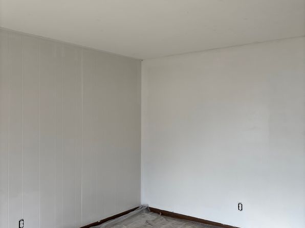 (undisclosed Address)