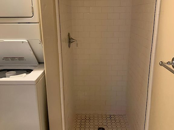 5th image of 1718 F St APT C