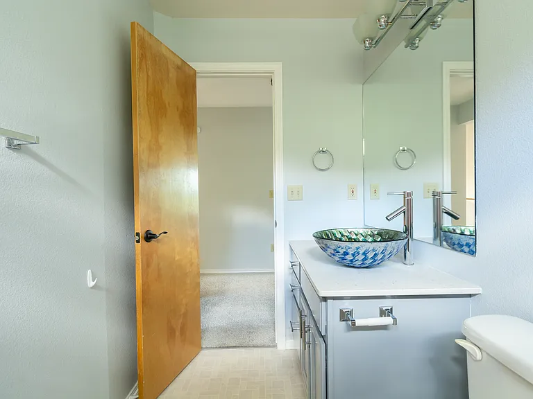 1360 Pinon Ridge Ct — Photo 18