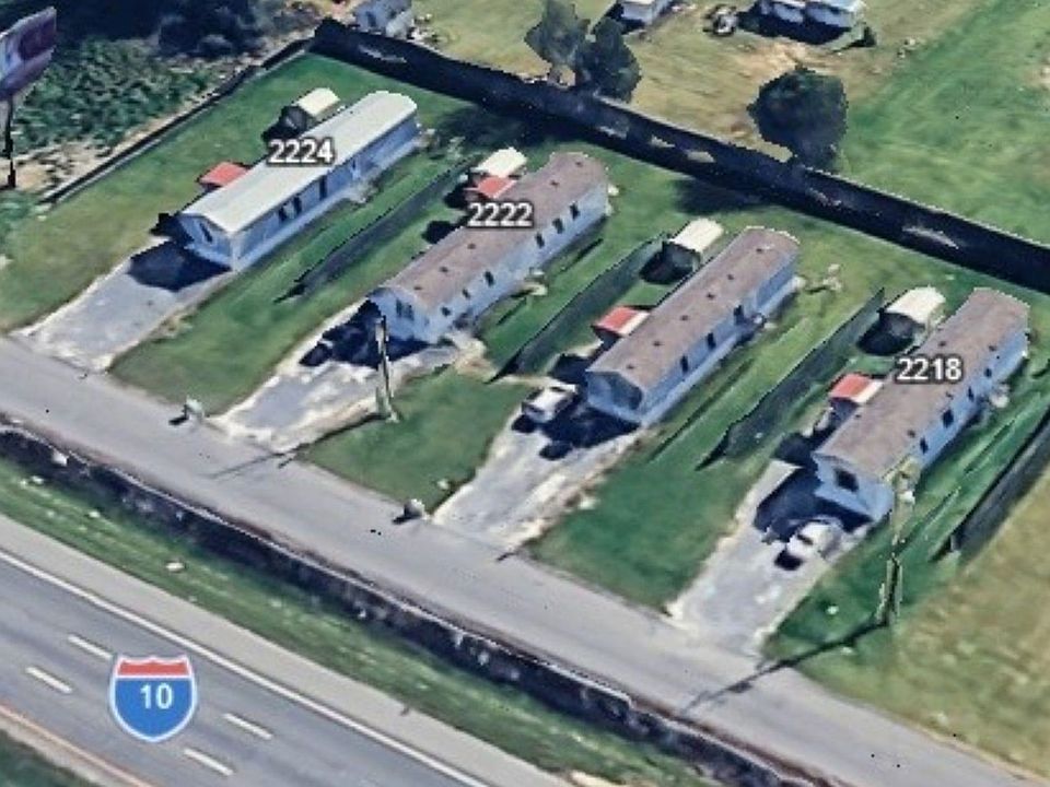 1st image of 2218 Carolyn St