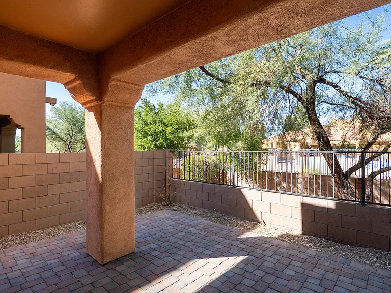4249 N Golden Ridge Ln — Photo 30