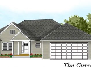 132 Standish Ln, Hudson, NH 03051