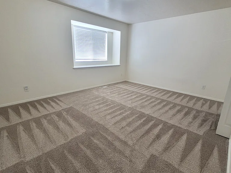 2556 E Copper Point — Photo 42