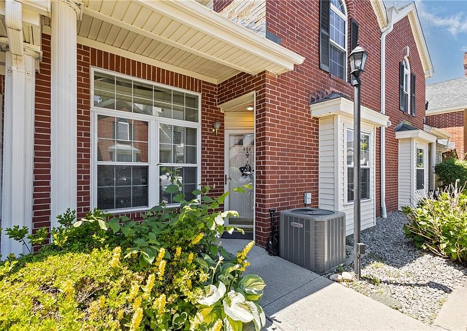 1st image of 626 Smithfield Rd APT 908