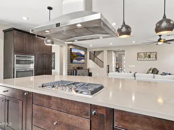 16005 W SHAW BUTTE Drive, Surprise, AZ 85379