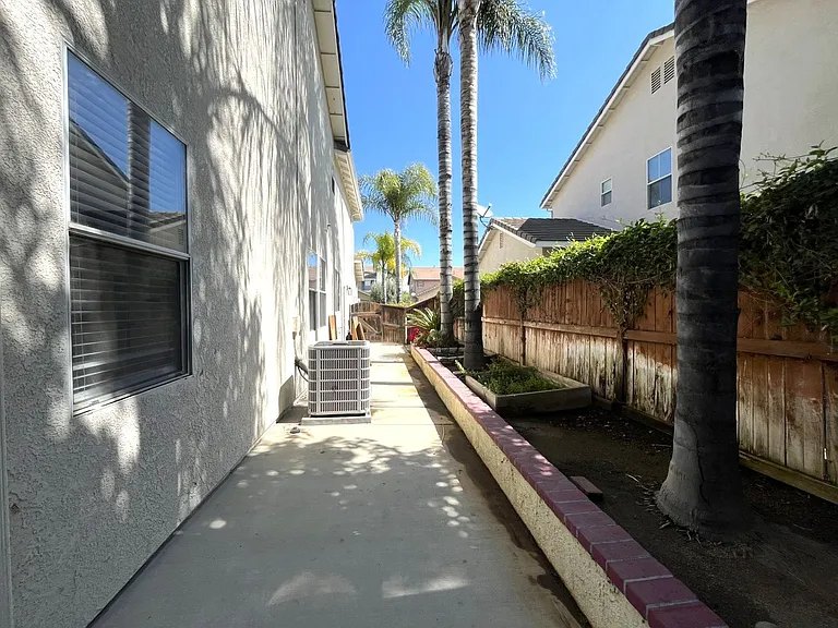 19059 Weathervane Pl — Photo 46
