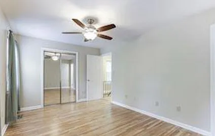 7740 Tiverton Dr — Photo 12