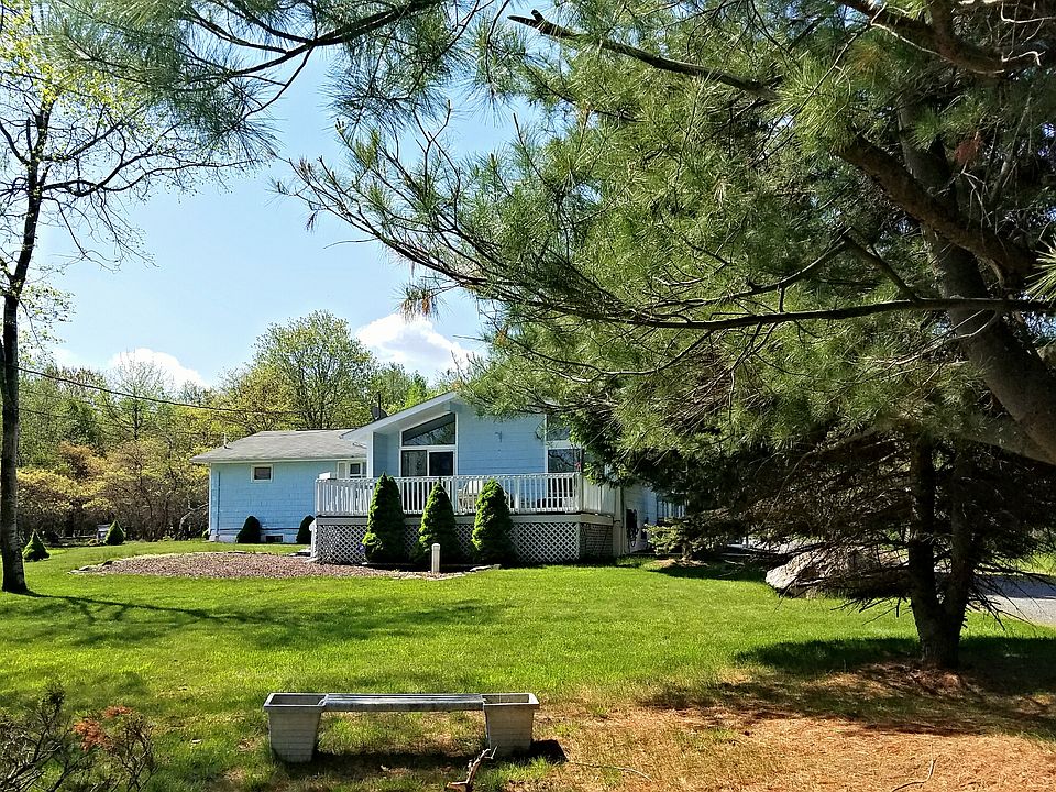 1st image of 140 Caddo Ter