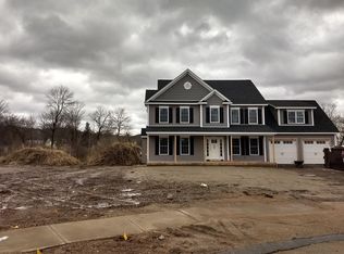 5 Willow Brook Ln, Wilbraham, MA 01095