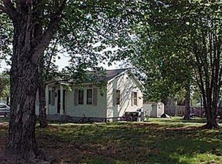 807 33rd St SW, Hickory, NC 28602