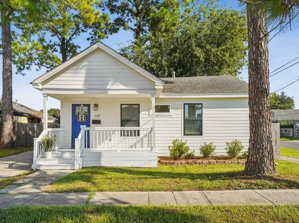 1029 Kepler St, Gretna, LA 70053