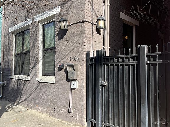 3rd image of 1406 Republic St APT 301