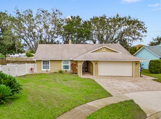 1400 Muirfield Dr, Titusville, FL 32780