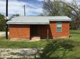 705B South St, Graham, TX 76450