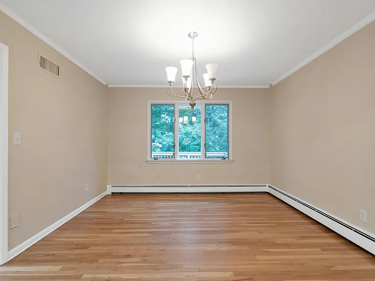 32 Rock Rd — Photo 9