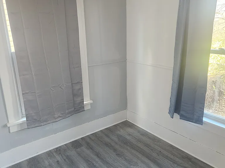 323 Rosewood Ave #2 — Photo 7