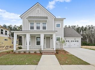 709 Twinflower Ln, Summerville, SC 29486