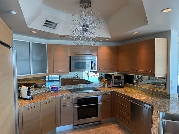 3rd image of 222 Karen Ave Unit 202