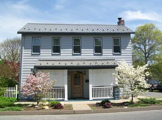 308 Walnut St, Selinsgrove, PA 17870