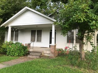 200 Williamson St, North Carrollton, MS 38947