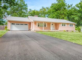 66 Palo Alto Rd, Springfield, MA 01128