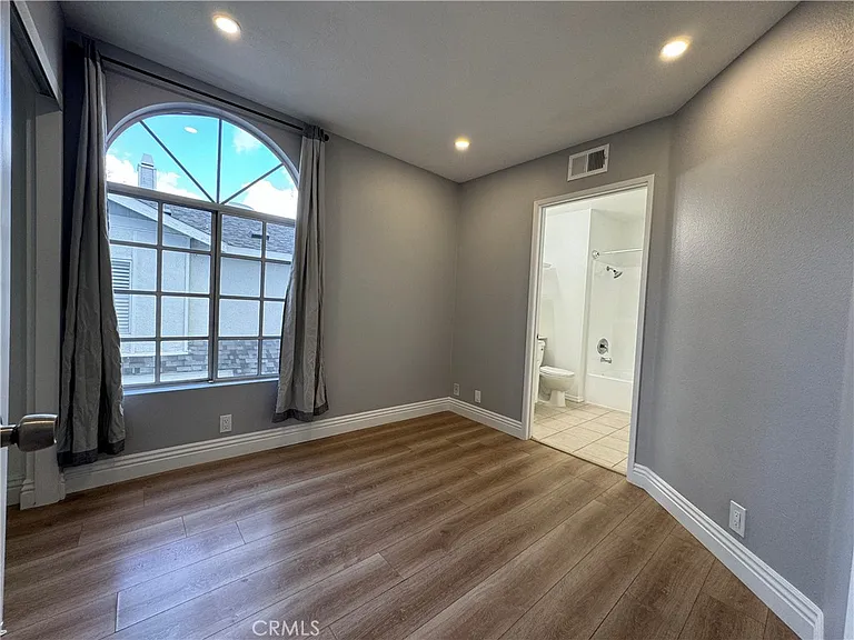 7430 Corbin Ave #9 — Photo 7