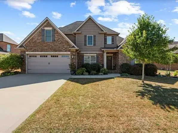 1422 Beaumont Dr, Bowling Green, KY 42104